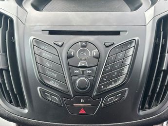 Ford Kuga 2.0 TDCi Zetec SUV 5dr Diesel Manual 2WD Euro 5 (140 ps)