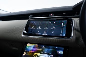 Land Rover Range Rover Velar 2.0 P400e 17.1kWh SE SUV 5dr Petrol Plug-in Hybrid Auto 4WD Euro