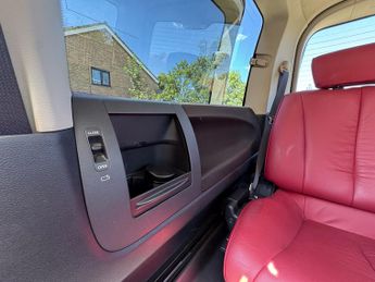 Nissan Elgrand NISSAN ELGRAND 3.5L AUTO 8 SEAT PETROL 08-57 ULEZ 4WD , VERIFIED