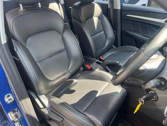 MG MG ZS EXCLUSIVE