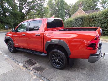 Toyota Hilux 2.8 D-4D-h Invincible X Pickup 4dr Diesel Hybrid Auto-1 Owner-70