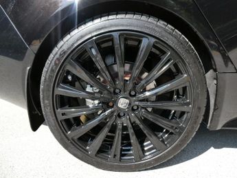 Jaguar XE 2.0d R-Sport Saloon 4dr Diesel Auto Euro 6 (s/s) (180 ps)