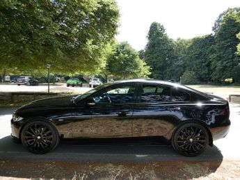 Jaguar XE 2.0d R-Sport Saloon 4dr Diesel Auto Euro 6 (s/s) (180 ps)