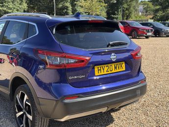 Nissan Qashqai 1.7 dCi Tekna SUV 5dr Diesel Manual Euro 6 (s/s) (150 ps)