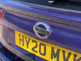 Nissan Qashqai 1.7 dCi Tekna SUV 5dr Diesel Manual Euro 6 (s/s) (150 ps)