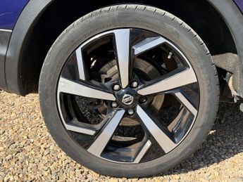 Nissan Qashqai 1.7 dCi Tekna SUV 5dr Diesel Manual Euro 6 (s/s) (150 ps)