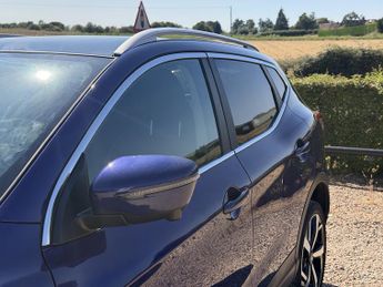 Nissan Qashqai 1.7 dCi Tekna SUV 5dr Diesel Manual Euro 6 (s/s) (150 ps)