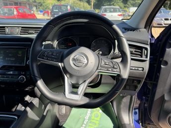 Nissan Qashqai 1.7 dCi Tekna SUV 5dr Diesel Manual Euro 6 (s/s) (150 ps)