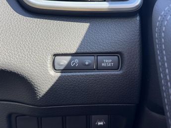 Nissan Qashqai 1.7 dCi Tekna SUV 5dr Diesel Manual Euro 6 (s/s) (150 ps)