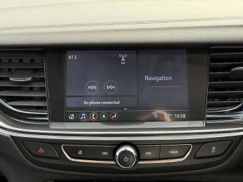 Vauxhall Insignia 1.5i Turbo GPF SRi Nav Sports Tourer 5dr Petrol Manual Euro 6 (s