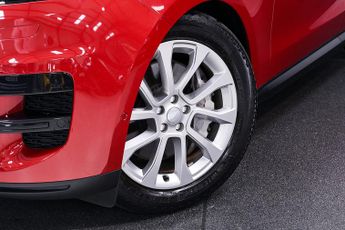 Land Rover Range Rover Sport 3.0 P440e 38.2kWh SE SUV 5dr Petrol Plug-in Hybrid Auto 4WD Euro
