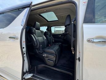 Toyota Vellfire TOYOTA VELLFIRE ZR AUTO HYBRID 2.5L 7SEAT,ULEZ,67-18, FRESH IMPO