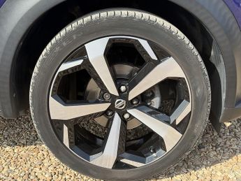 Nissan Juke 1.0 DIG-T Tekna SUV 5dr Petrol Manual Euro 6 (s/s) (114 ps)