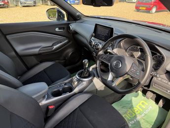 Nissan Juke 1.0 DIG-T Tekna SUV 5dr Petrol Manual Euro 6 (s/s) (114 ps)