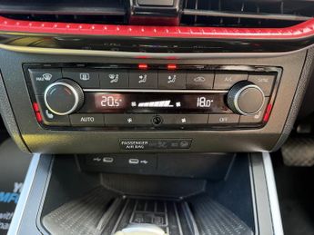 SEAT Arona TSI FR SPORT DSG