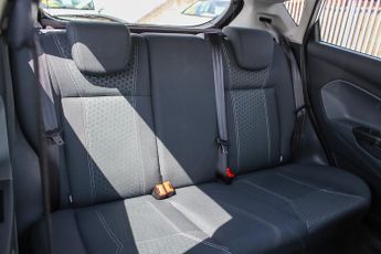 Ford Fiesta 1.4 Titanium Hatchback 5dr Petrol Automatic (154 g/km, 94 bhp)