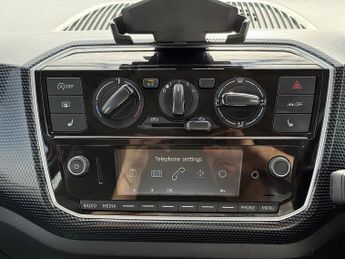 Volkswagen Up 1.0 Hatchback 3dr Petrol Manual Euro 6 (s/s) (65 ps)