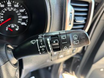 Kia Sportage 1.7 CRDi 3 SUV 5dr Diesel DCT Euro 6 (s/s) (139 bhp)