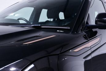 Land Rover Range Rover Evoque 2.0 P250 MHEV R-Dynamic HSE SUV 5dr Petrol Auto 4WD Euro 6 (s/s)