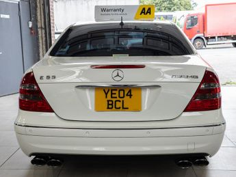 Mercedes E55 AMG V8 Kompressor