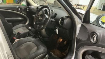 MINI Countryman 1.6 One Euro 6 (s/s) 5dr