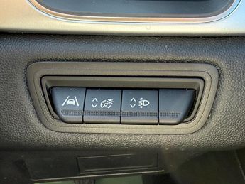 Renault Captur 1.3 TCe S Edition SUV 5dr Petrol Manual Euro 6 (s/s) (130 ps)