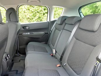 Peugeot 3008 ACTIVE AUTOMATIC