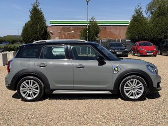MINI Countryman 1.5 7.6kWh Cooper SE SUV 5dr Petrol Plug-in Hybrid Auto ALL4 Eur