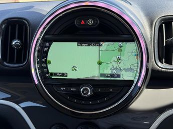 MINI Countryman 1.5 7.6kWh Cooper SE SUV 5dr Petrol Plug-in Hybrid Auto ALL4 Eur