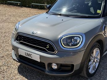 MINI Countryman 1.5 7.6kWh Cooper SE SUV 5dr Petrol Plug-in Hybrid Auto ALL4 Eur
