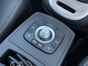 Renault Scenic 1.2 TCe Dynamique Nav MPV 5dr Petrol Manual Euro 6 (s/s) (115 ps