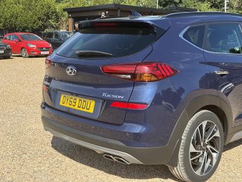 Hyundai Tucson 1.6 CRDi MHEV Premium SE SUV 5dr Diesel Hybrid DCT Euro 6 (s/s) 