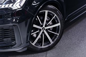 Audi Q7 3.0 TFSI V6 55 Black Edition SUV 5dr Petrol Tiptronic quattro Eu