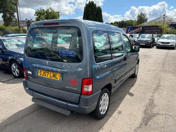 Peugeot Partner COMBI TOTEM