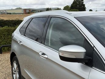 Ford Edge 2.0 TDCi Titanium SUV 5dr Diesel Powershift AWD Euro 6 (s/s) (21