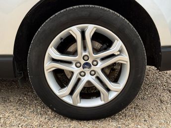 Ford Edge 2.0 TDCi Titanium SUV 5dr Diesel Powershift AWD Euro 6 (s/s) (21