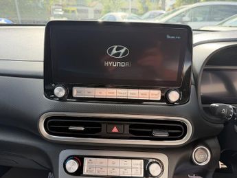 Hyundai Kona PREMIUM