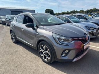 Renault Captur TECHNO E-TECH
