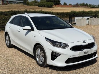 Kia Ceed 1.6 CRDi MHEV 2 Hatchback 5dr Diesel Hybrid Manual Euro 6 (s/s) 