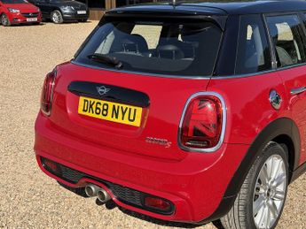 MINI Hatch 2.0 Cooper S GPF Hatchback 5dr Petrol Manual Euro 6 (s/s) (192 p
