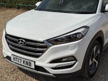 Hyundai Tucson 1.7 CRDi Blue Drive Premium SE SUV 5dr Diesel DCT Euro 6 (s/s) (