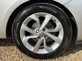 Vauxhall Corsa 1.4i ecoTEC Energy Hatchback 5dr Petrol Auto Euro 6 (90 ps)