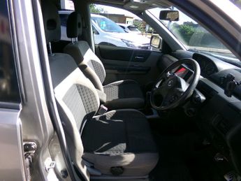 Nissan X-Trail DIESEL STATION WAGON - 2.2 dCi 136 Columbia
