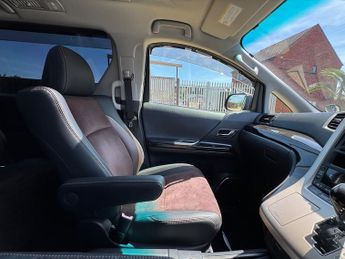 Toyota Alphard TOYOTA ALPHARD 350S GOLDEN EYES 3.5L PETROL AUTO, 62-13, 7 SEAT,