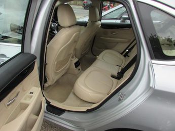 BMW 2 Series 218d AUTOMATIC LUXURY ACTIVE TOURER Used