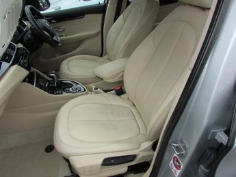 BMW 2 Series 218d AUTOMATIC LUXURY ACTIVE TOURER Used