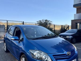 Toyota Auris 1.6 V-Matic SR Euro 5 5dr