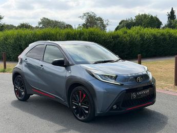 Toyota AYGO 1.0 X VVT-i Undercover x-shift Euro 6 (s/s) 5dr
