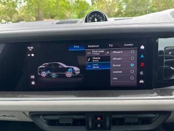 Porsche Cayenne 3.0 V6 E-Hybrid 25.9kWh TiptronicS 4WD Euro 6 (s/s) 5dr