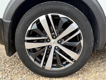 Peugeot 5008 2.0 BlueHDi GT SUV 5dr Diesel EAT Auto 6Spd Euro 6 (s/s) (180 ps